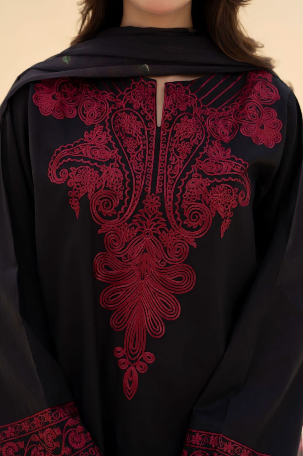 #0022 Zaroon Style – Where Tradition Meets Trend AR