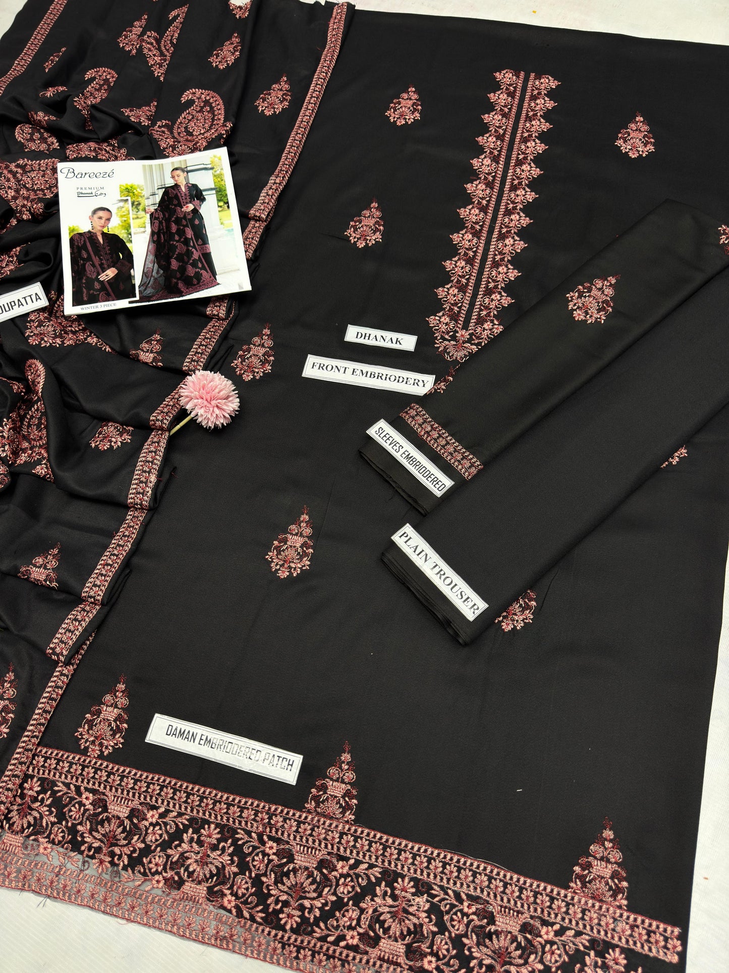 #7555 Luxury Embroidered Perfection – Bareeze Original NIN