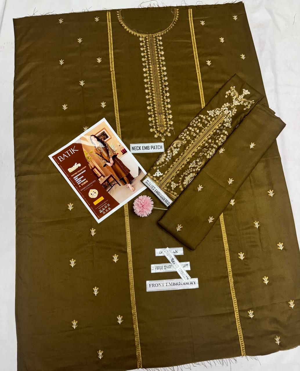 #7037 Two-Piece Premium Dhanak Suit – Elegance Woven in Luxury NIN