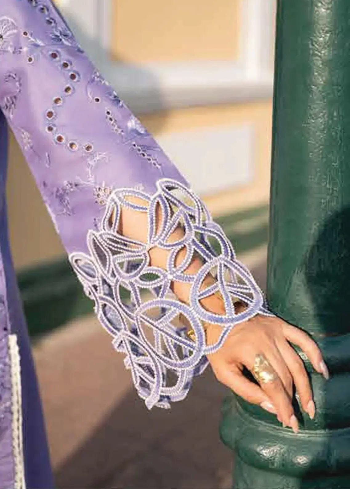# 5019 ✨ Mushq Brand – Premium 3 Piece Wool Dhanak Embroidered Suit 💯 | Winter Collection AB