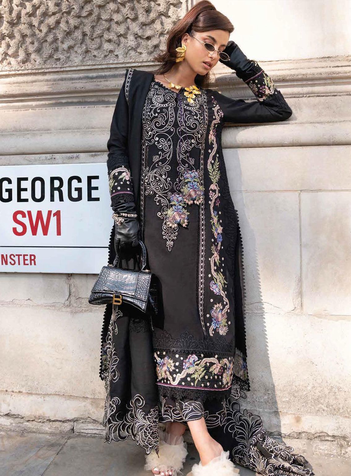 # 5024--45 🌸 Mushq Brand – Luxury 3-Piece Pure Wool Dhanak Embroidered Suit 💯 | Winter Collection AB